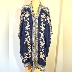 Johnny Was Kayo Floral Embroidered Kimono Size M